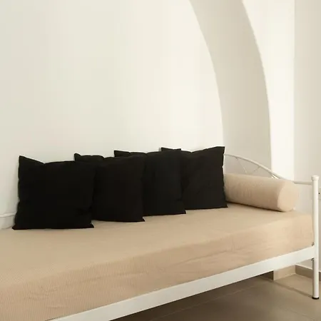 Bonis 3 Bedrooms Mykonos City *